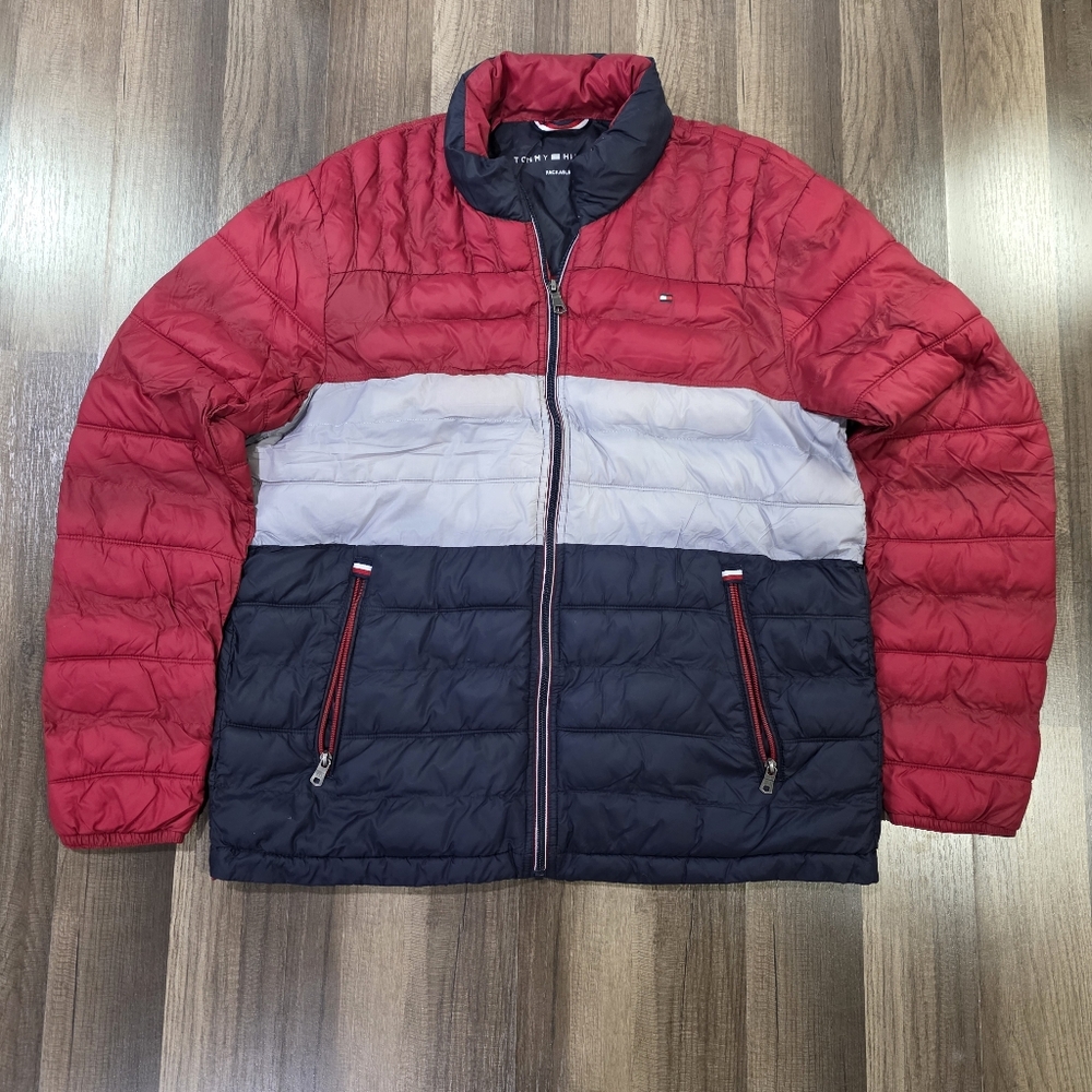 Tommy Hilfiger Lightweight Packable Quilted Puffer Jacket w/Zipper Closure. L
